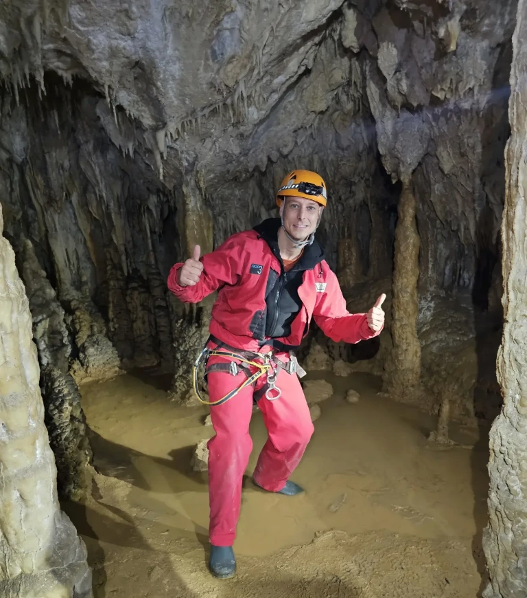 Ronijscoman in Cueva Coventosa