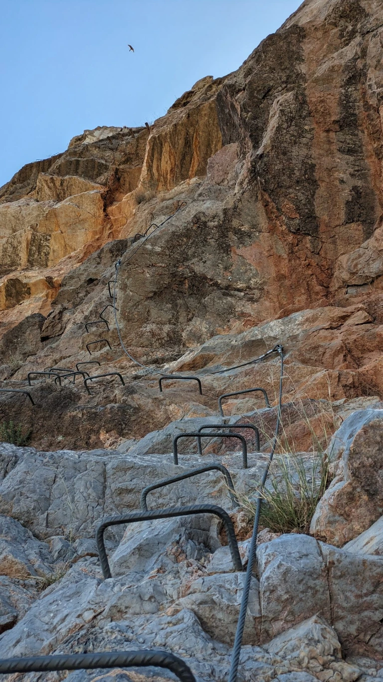 Climbing La Cantera